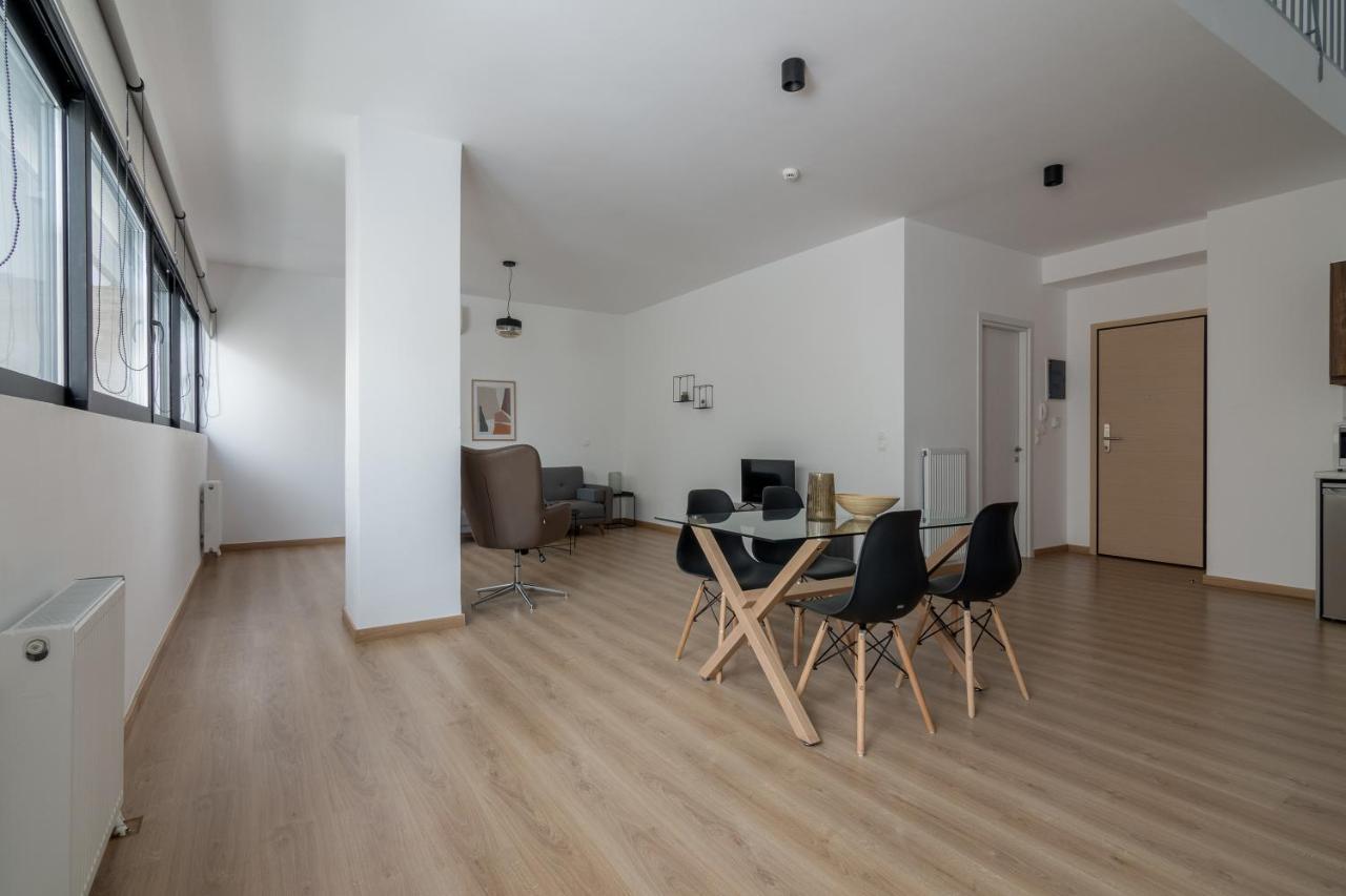 Leochares Lifestyle Apartments - Self Check-In アテネ エクステリア 写真