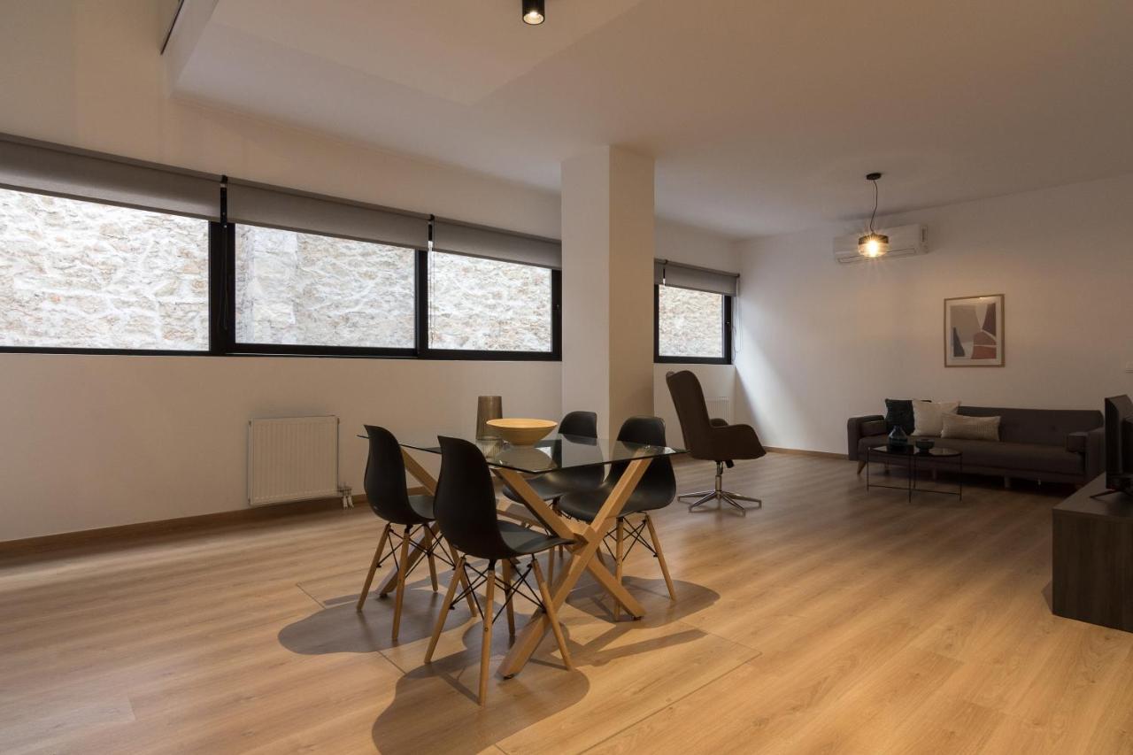 Leochares Lifestyle Apartments - Self Check-In アテネ エクステリア 写真
