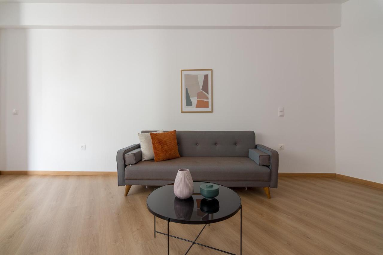 Leochares Lifestyle Apartments - Self Check-In アテネ エクステリア 写真