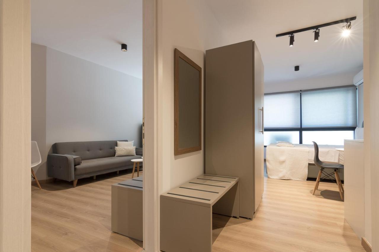 Leochares Lifestyle Apartments - Self Check-In アテネ エクステリア 写真