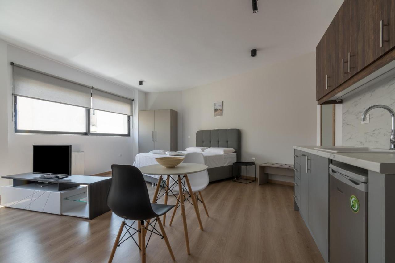 Leochares Lifestyle Apartments - Self Check-In アテネ エクステリア 写真